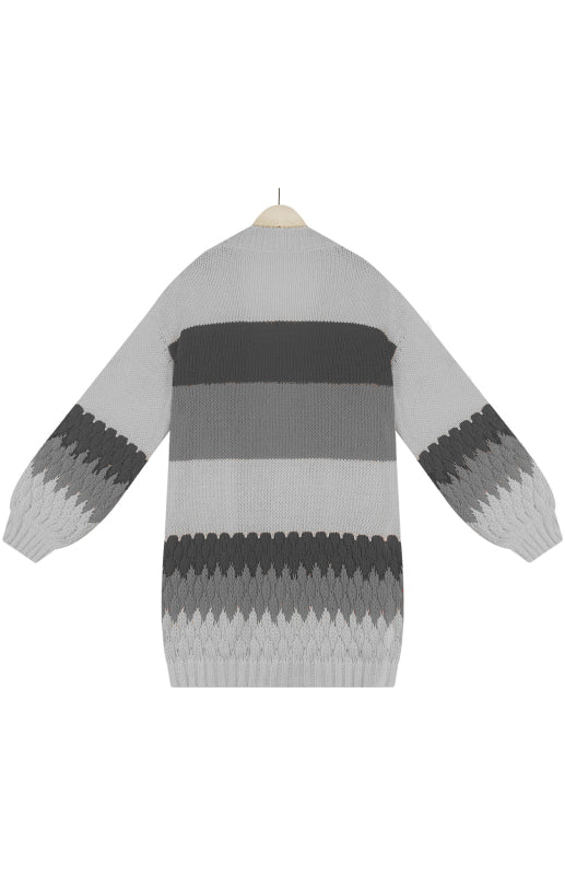 New Contrast Stitching Medium Length T-Shirt